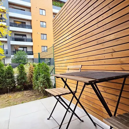 Apartment Ivy Luxury - Self Check-in 247 - Garden - Near Airport & Us Embassy - Baneasa Mall *