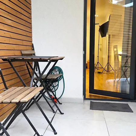 Appartamento Ivy Luxury - Self Check-in 247 - Garden - Near Airport & Us Embassy - Baneasa Mall