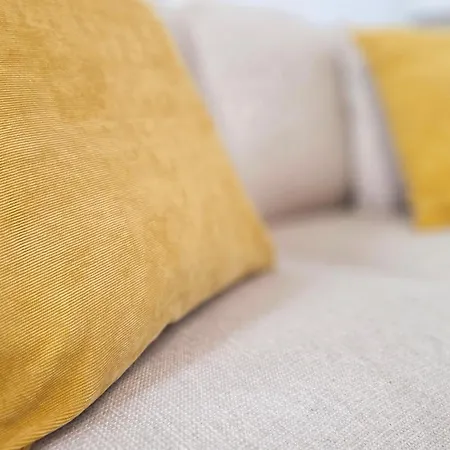 Apartment Ivy Luxury - Self Check-in 247 - Garden - Near Airport & Us Embassy - Baneasa Mall Bucharest